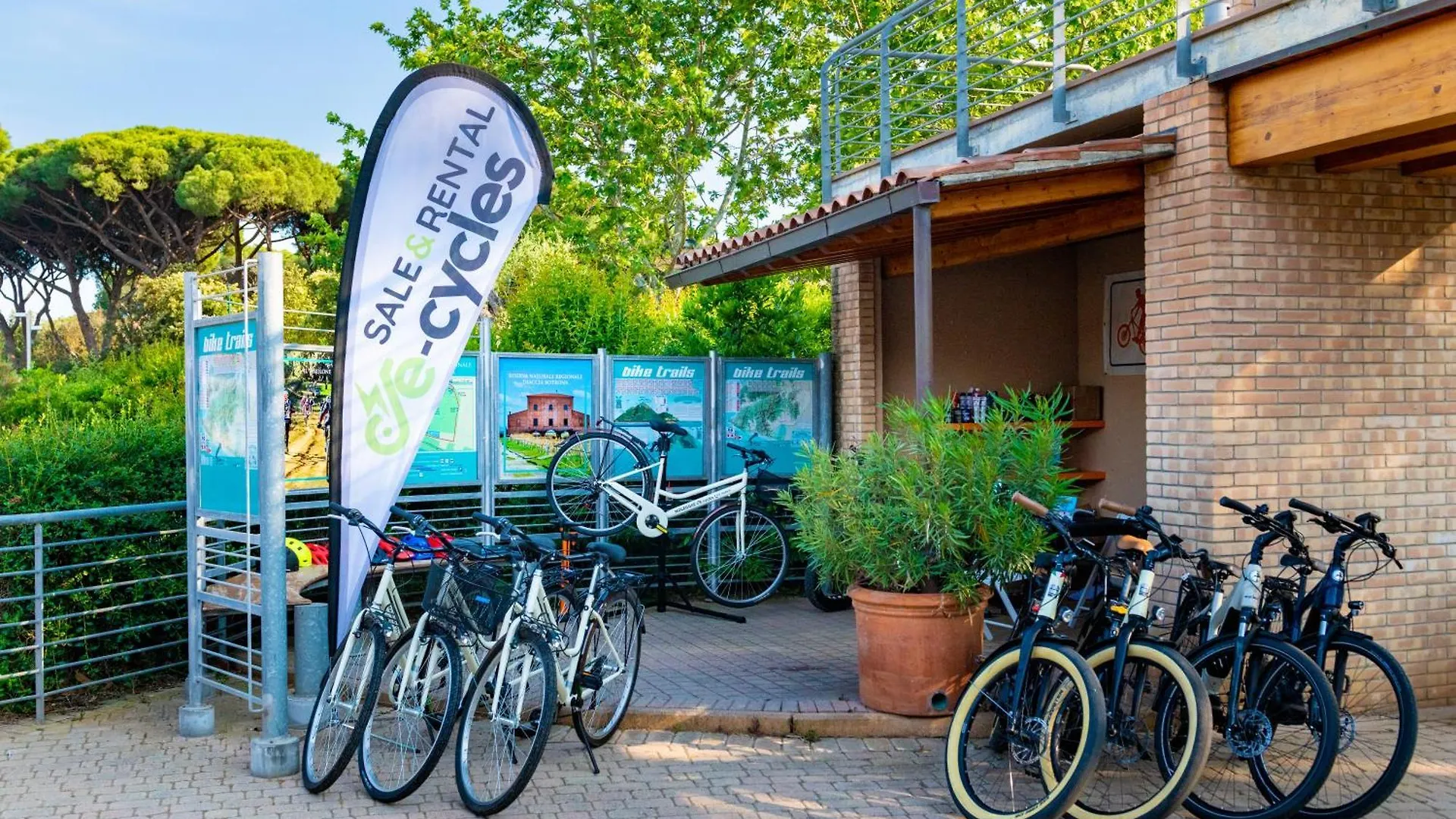مكان تخييم Camping Village Baia Azzurra كاستيغليون ديلا بيسكايا