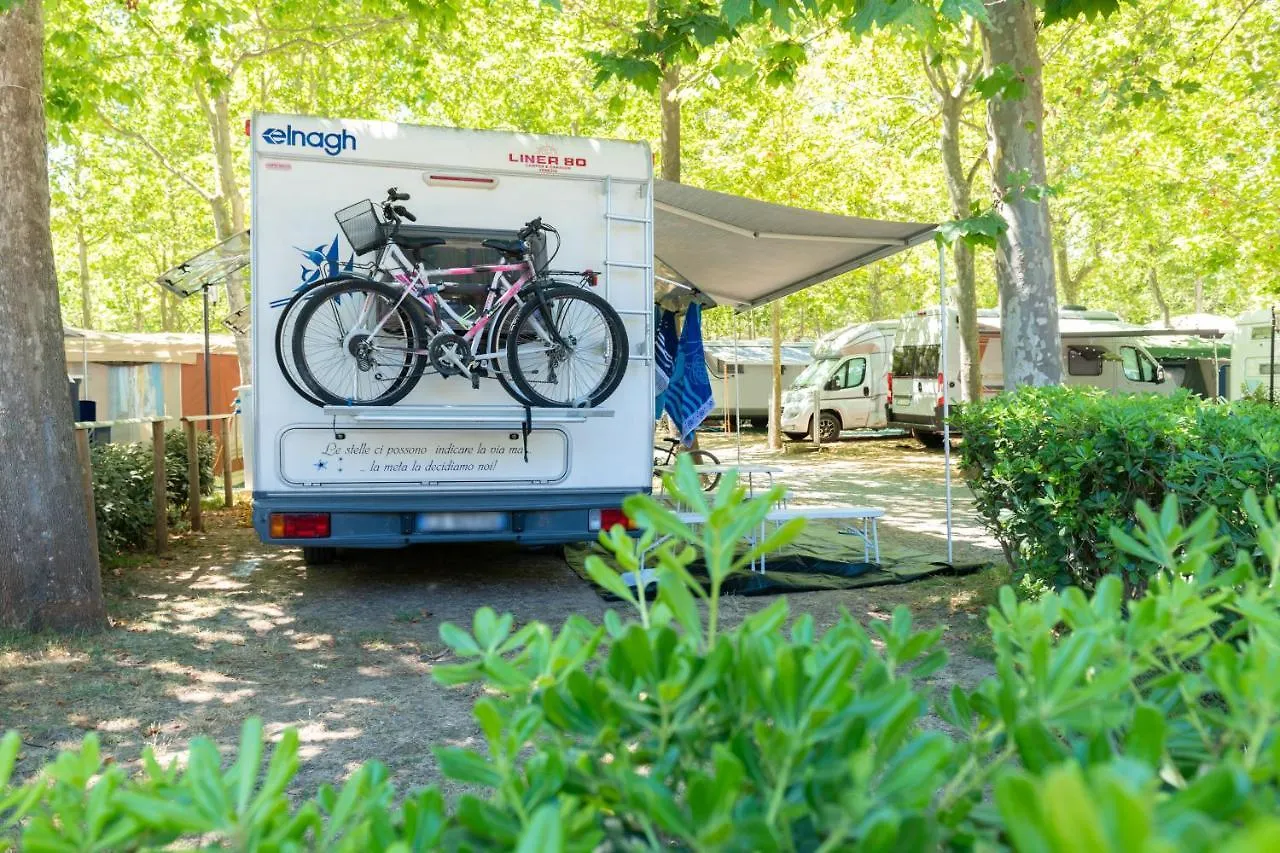 Camping Village Baia Azzurra Castiglione della Pescaia Kemping