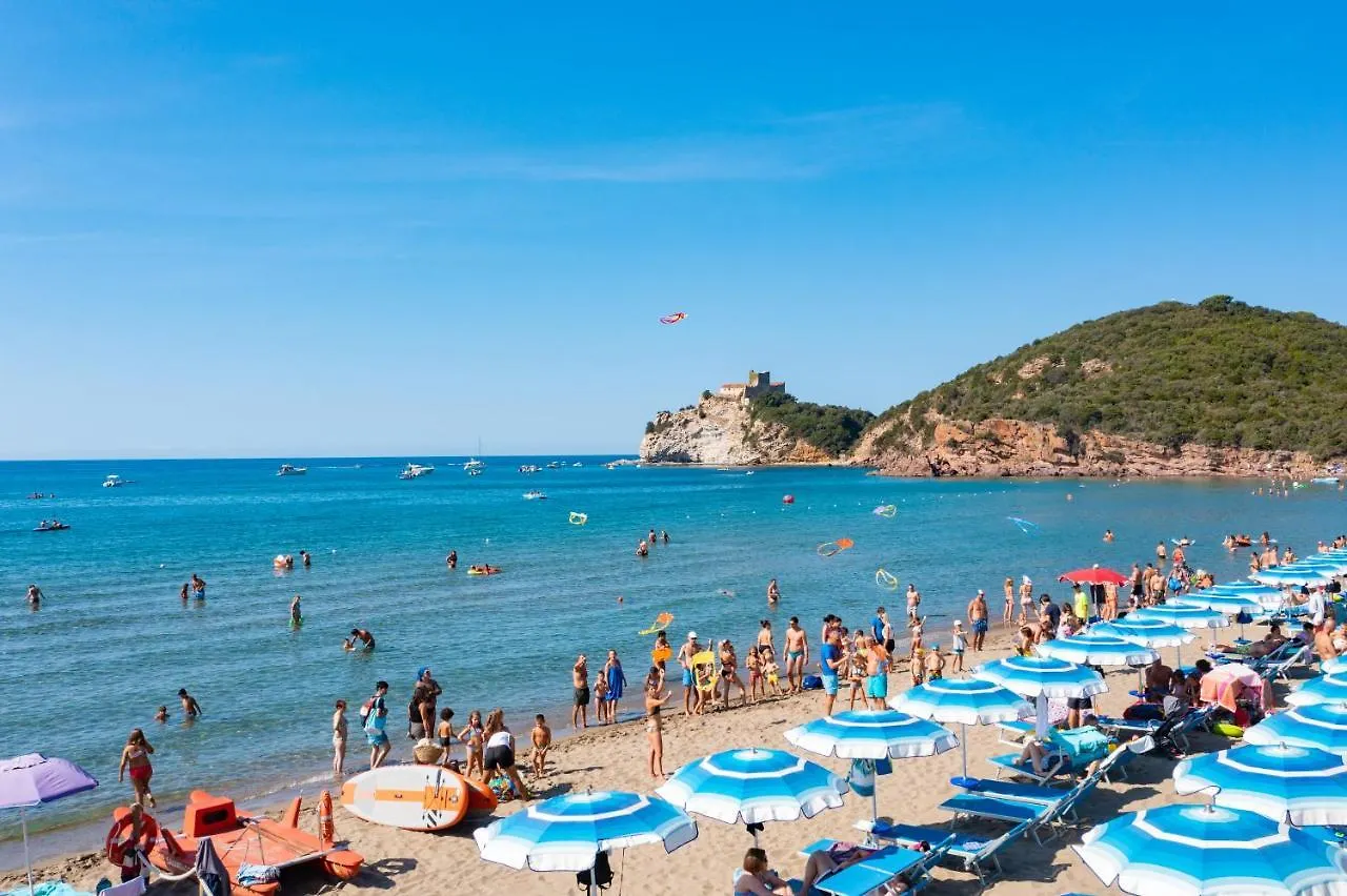 Camping Village Baia Azzurra Castiglione della Pescaia 3*,