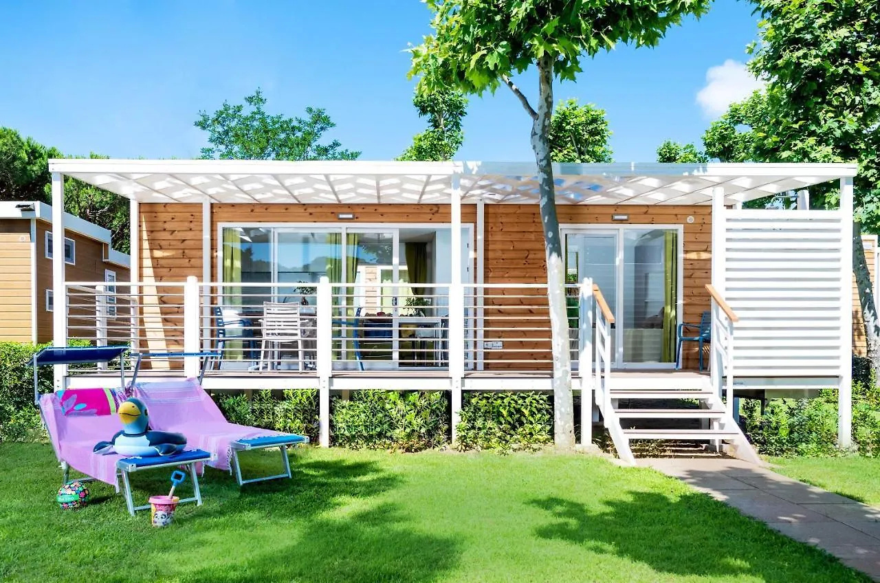 Camping Village Baia Azzurra Club Castiglione della Pescaia Campsite
